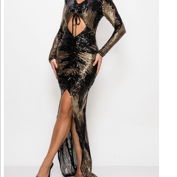 Clothes - Picture 7 of 7